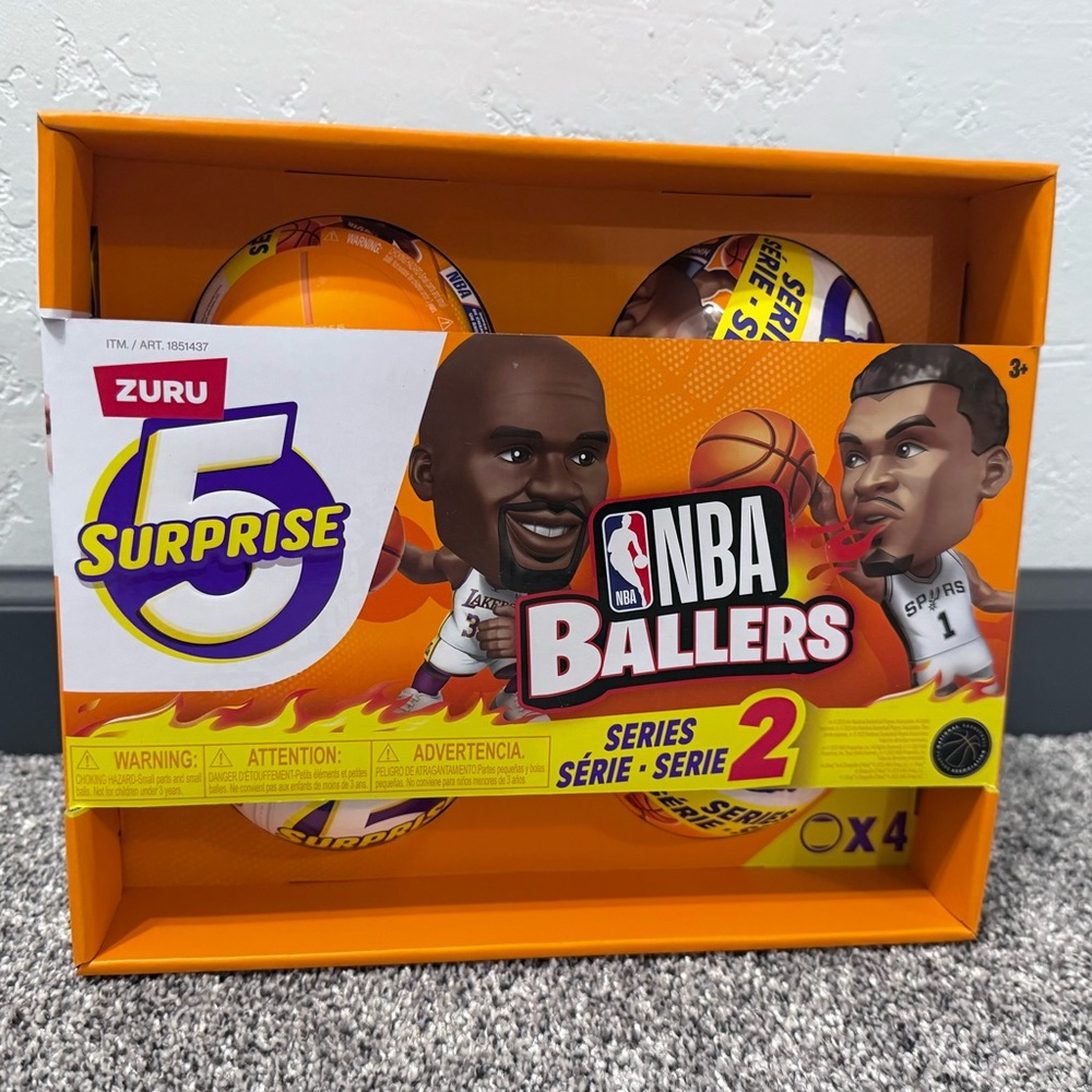 NWT Toy Set of 5 Surprise NBA Ballers Series 2